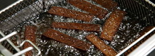 чесночные гренки с соусом. Шаг 5