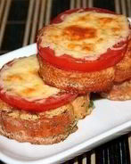 Гренки с сыром и помидорами к завтраку