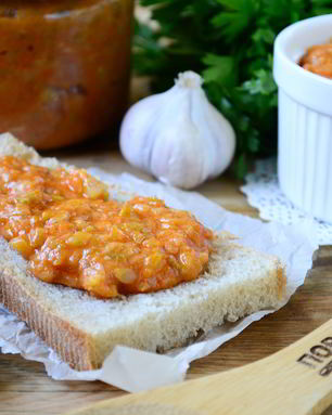 Икра кабачковая Пикантная