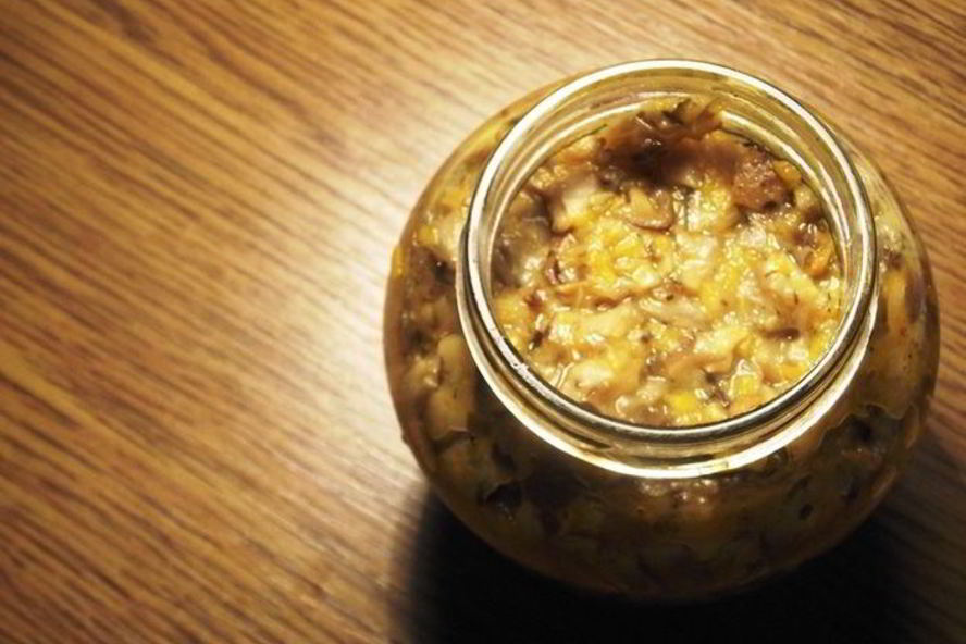 Рецепт консервированной грибной икры