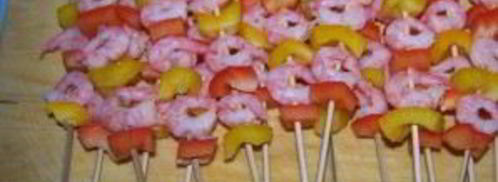 канапе из креветок на шпажках. Шаг 3