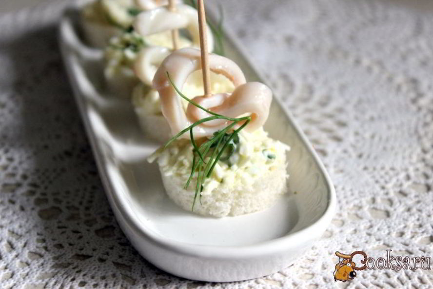 Рецепт канапе с кальмаром