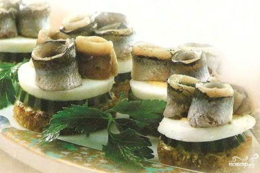 Рецепт канапе с килькой