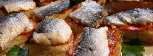 канапе с селедкой и томатным маслом. Шаг 7