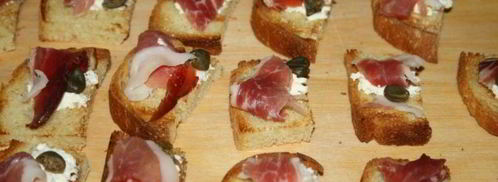 канапе со шпеком и творожным сыром. Шаг 4