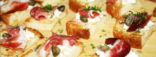 канапе со шпеком и творожным сыром. Шаг 5