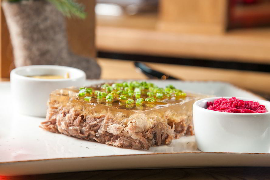 Рецепт холодца из говядины с хреном и горчицей