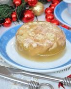 Холодец из куриных окорочков в мультиварке с желатином