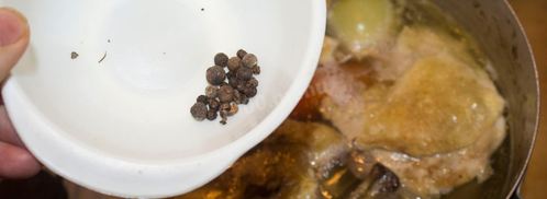 холодец из курицы и свиных ножек. Шаг 15