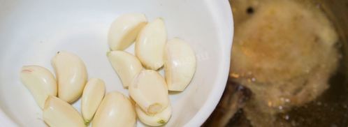 холодец из курицы и свиных ножек. Шаг 16