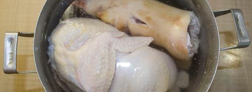 холодец из курицы и свиных ножек. Шаг 4