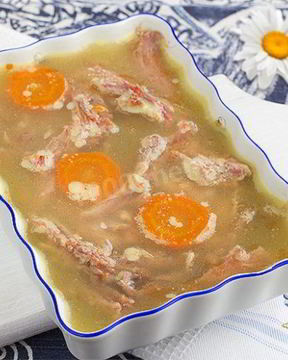 Холодец на костях