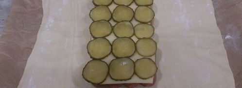 плетеный хот-дог. Шаг 7