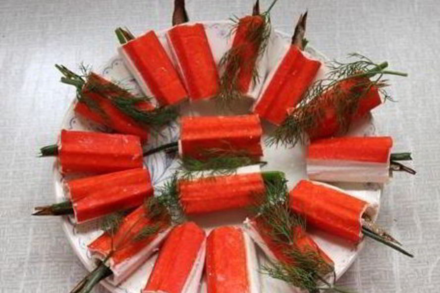 Рецепт крабовых палочек фаршированных яйцом и шпротами