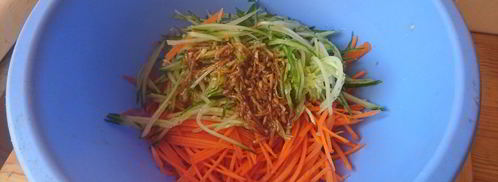 морковь по-корейски с огурцом. Шаг 6