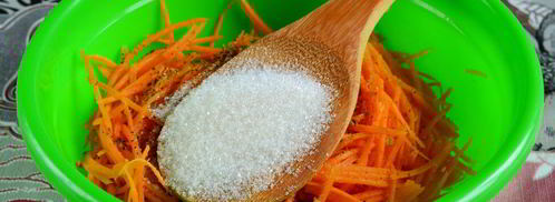 морковь по-корейски с приправой. Шаг 3