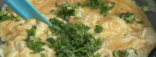 омлет с гавайской смесью. Шаг 4