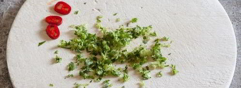 омлет с цветной капустой на сковороде. Шаг 5