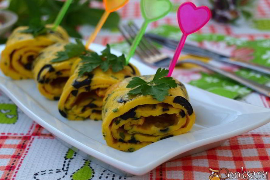 Рецепт рулета-омлета с маслинами в духовке