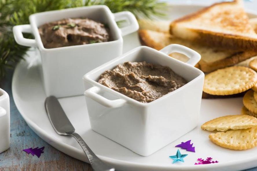 Рецепт паштета из куриной печенки с яблоками и тимьяном