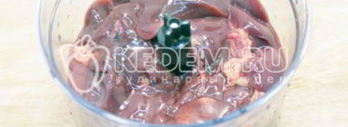 блинный торт с печенью. Шаг 3