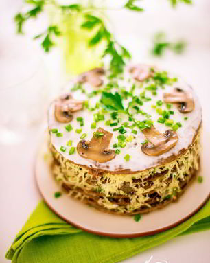 Печеночный торт с шампиньонами