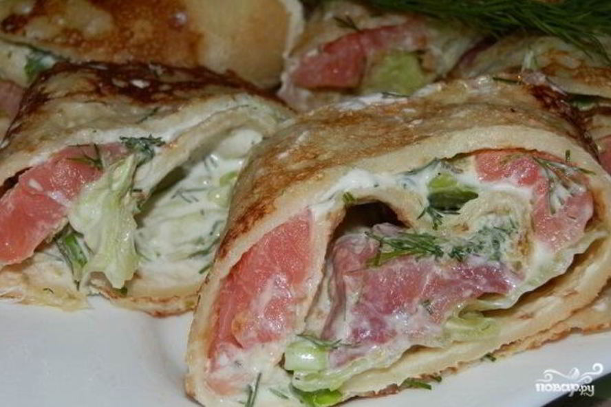 Рецепт блинных роллов с семгой