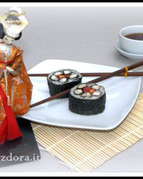 Фальшивые суши-роллы с курицей