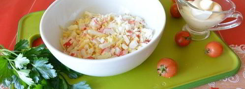 роллы из огурца с крабовыми палочками. Шаг 3