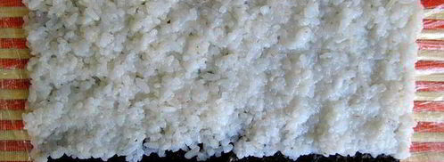 роллы с лососем и сыром филадельфия. Шаг 5