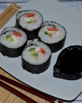 Роллы с семгой