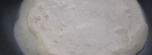 сладкие суши роллы с бананами. Шаг 3