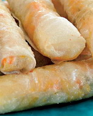 Спринг-роллы с крабами и свининой