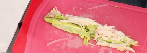 спринг-роллы с крабовыми палочками. Шаг 4