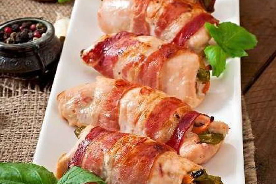 Рецепт аппетитных куриных рулетиков с чесноком