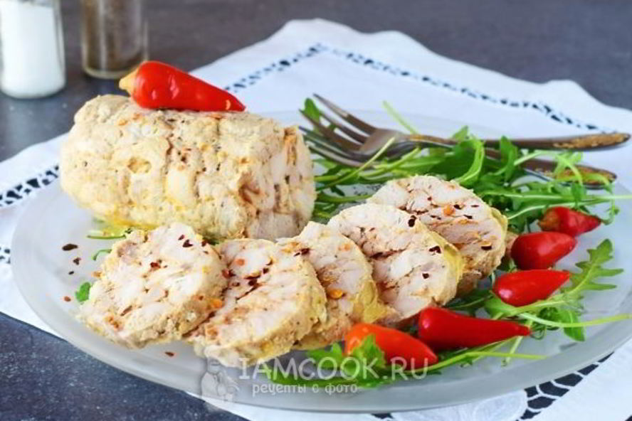 Рецепт куриного рулета с желатином в пищевой пленке