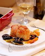 Куриные рулетики с кускусом и миндалем