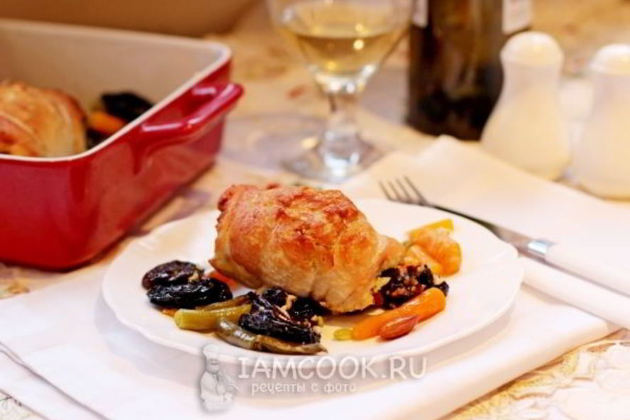 Рецепт куриных рулетиков с кускусом и миндалем