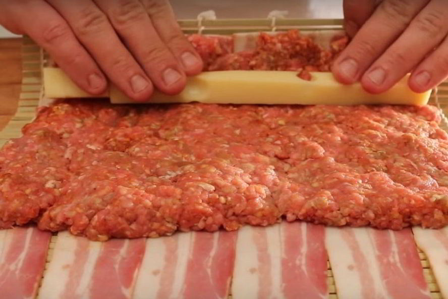 Рецепт мясного рулета на гриле