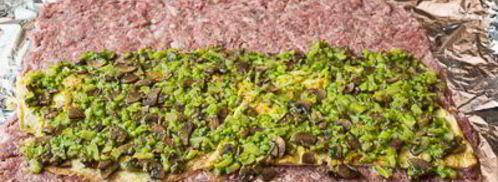 мясной рулет с брокколи и грибами. Шаг 15