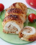 Рулет из курицы с аджикой