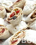 Рулет из лаваша с тунцом