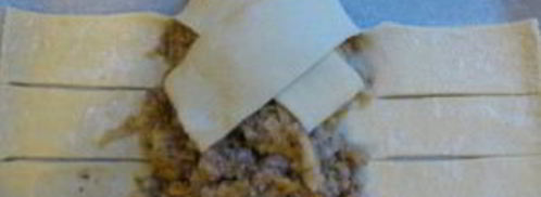 рулет из слоеного бездрожжевого теста. Шаг 3