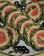 Рулет со шпинатом