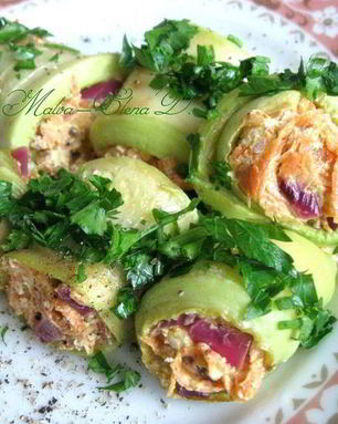 Рулетики из кабачков с морковью и сливочным сыром