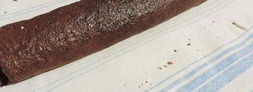 шоколадный рулет с арахисовым пралине трюфельный. Шаг 8