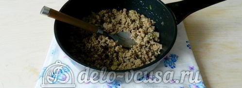 слоеный рулет с фаршем. Шаг 3