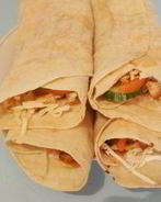 Домашняя шаурма с курицей в лаваше