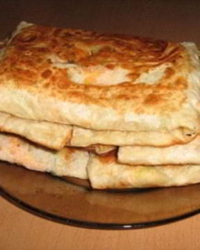 Шаурма с колбасой и сыром