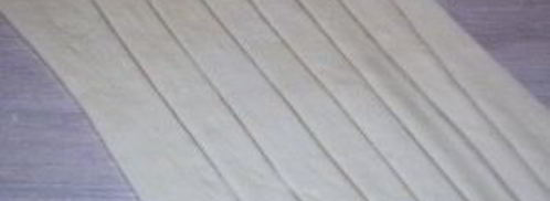 сосиски в слоеном дрожжевом тесте. Шаг 3